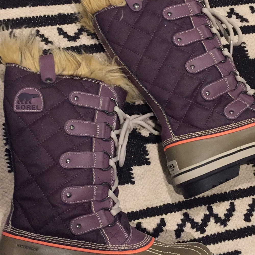 Sorel Purple Faux Fur Waterproof Snow Boots